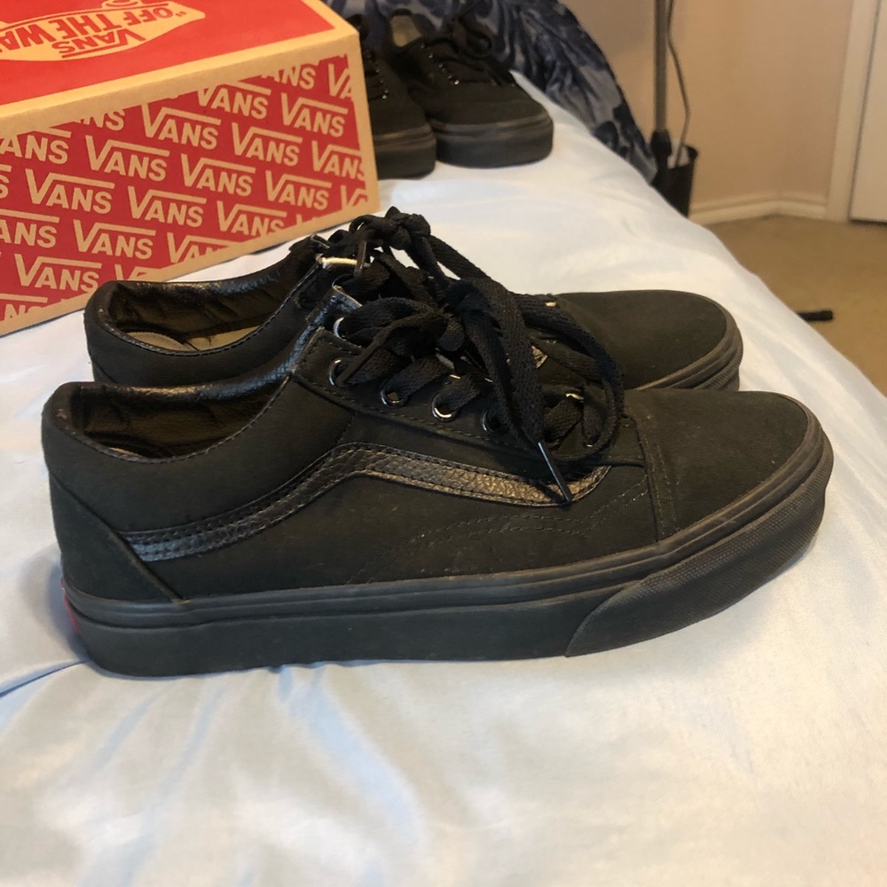 Old skool black vans